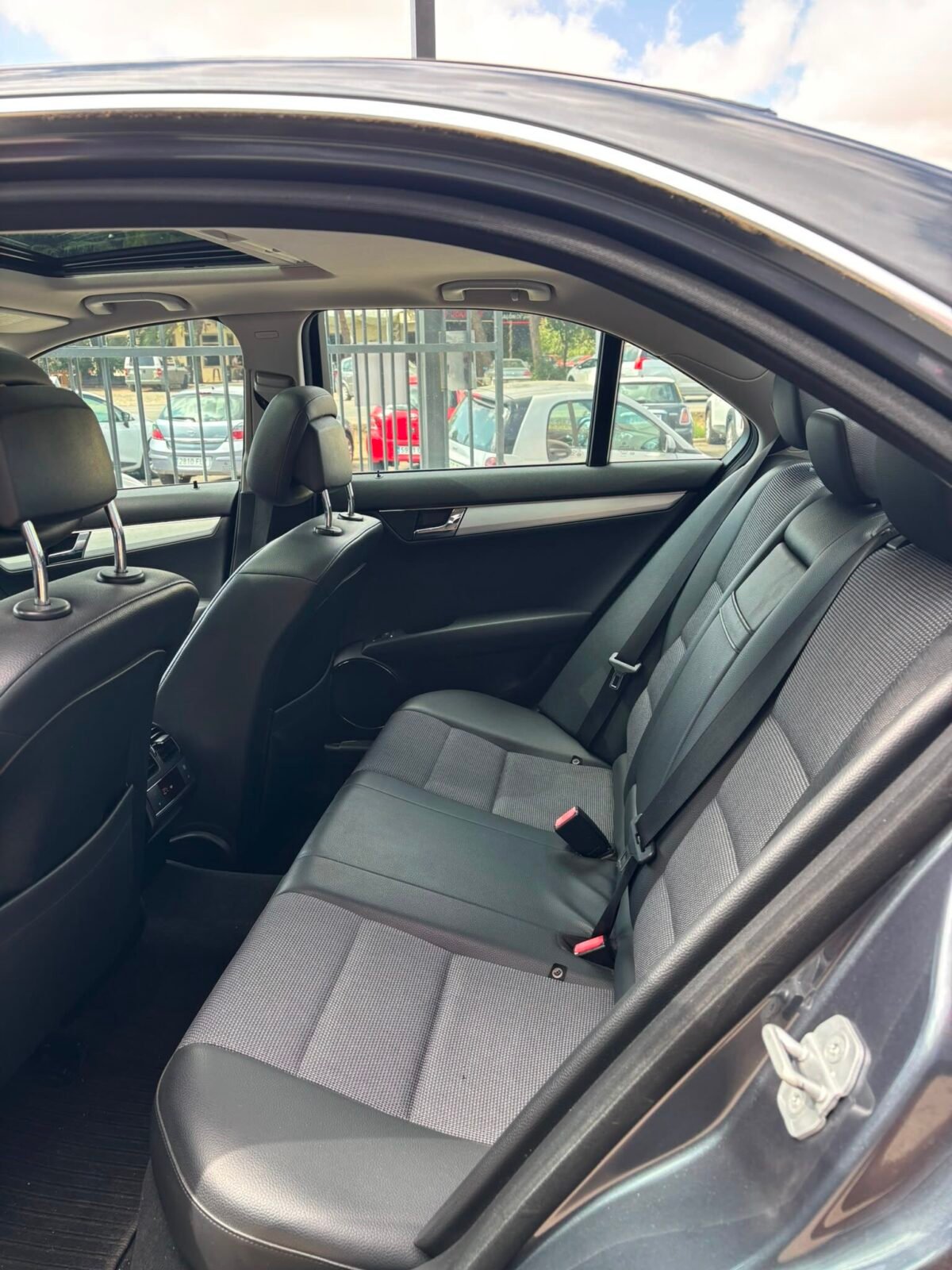 MERCEDES-BENZ clase C 320