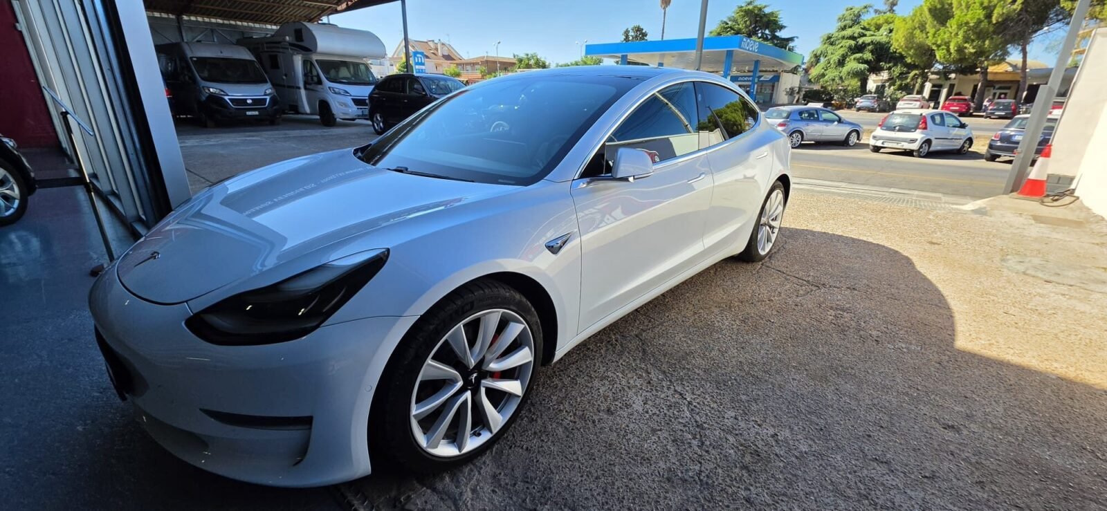 TESLA MODEL 3 gran autonomia AWD