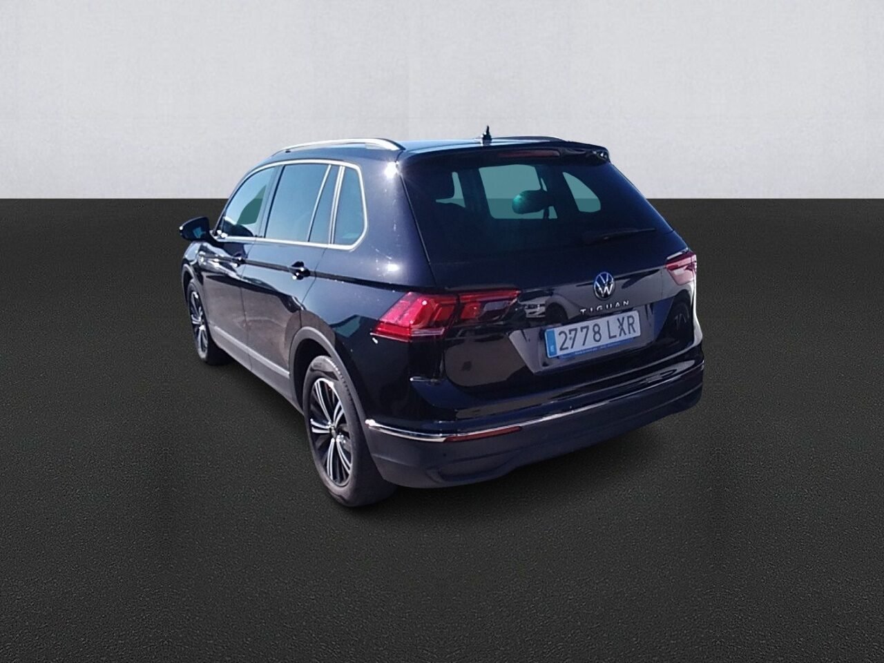 VOLKSWAGEN tiguan 2.0 TDi