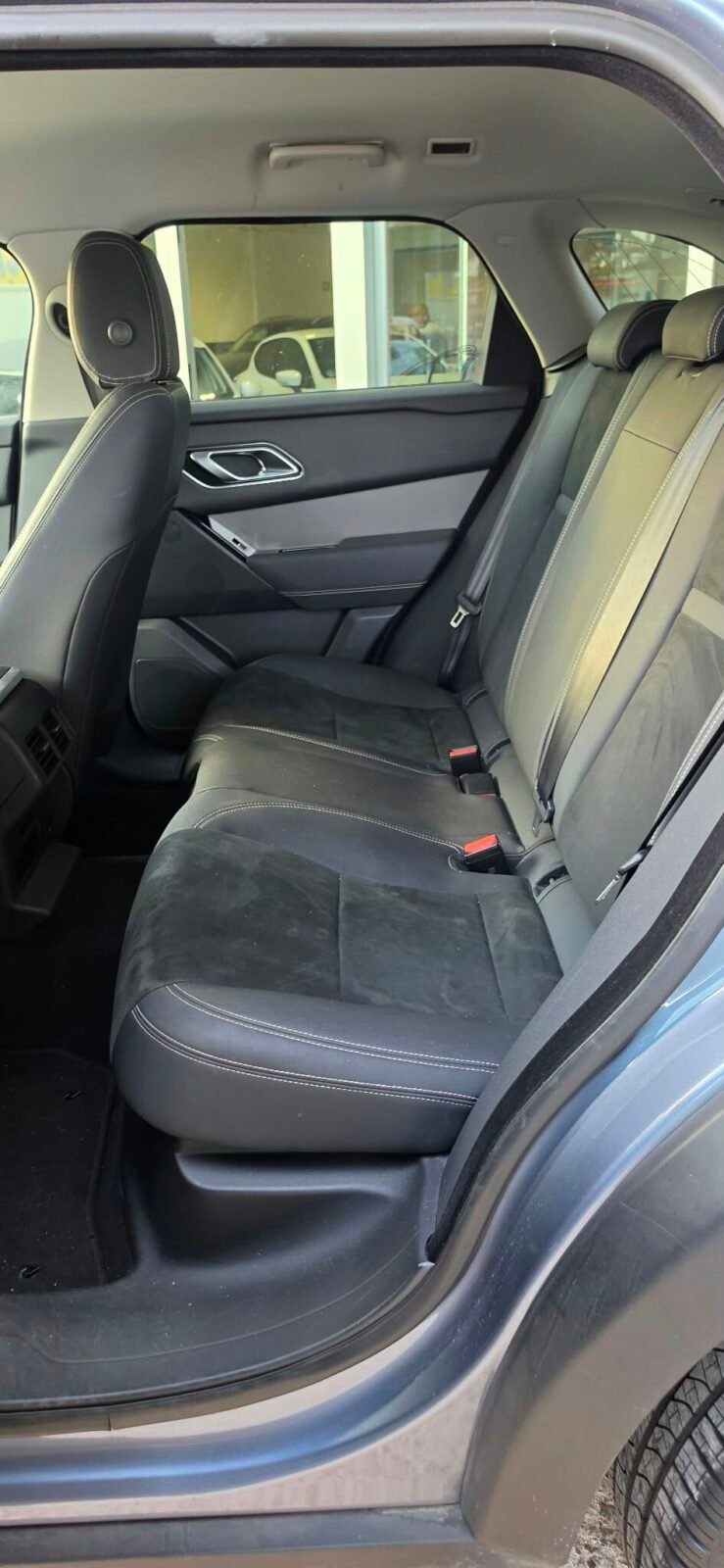 LAND-ROVER VELAR 2.0