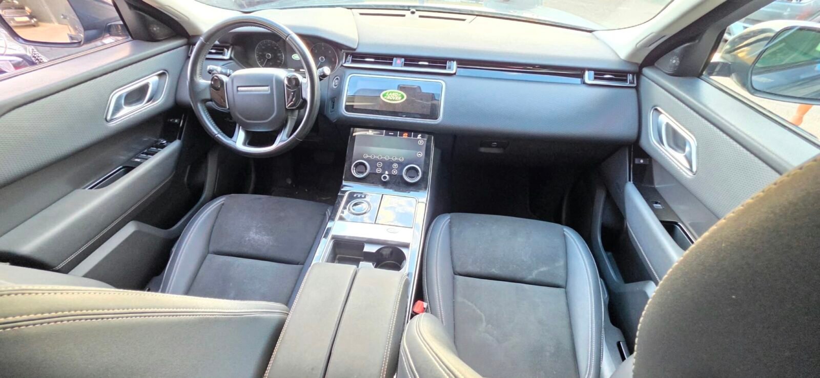 LAND-ROVER VELAR 2.0