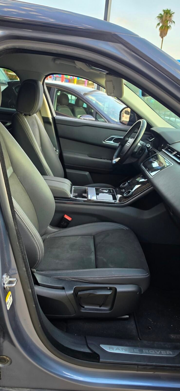 LAND-ROVER VELAR 2.0