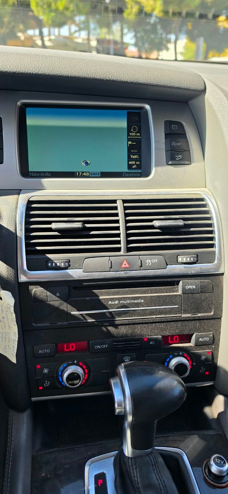 AUDI Q7 3.0