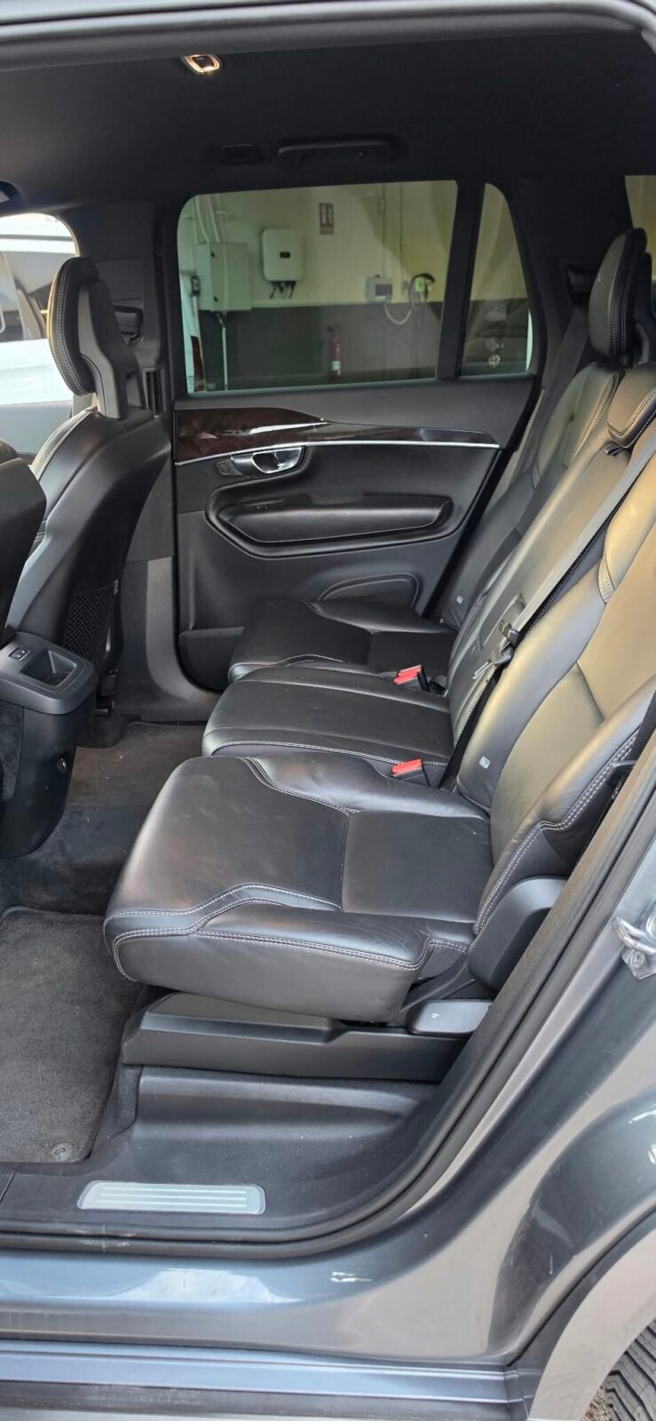 VOLVO XC90 2.0 D5