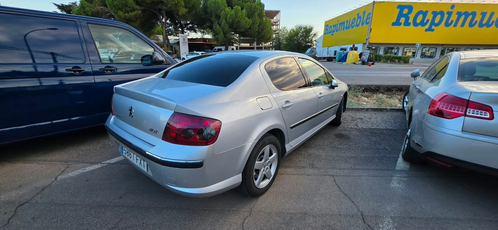 PEUGEOT 407 2.0 HDi