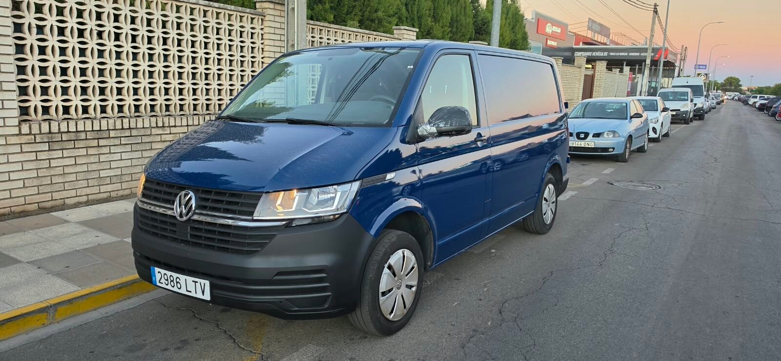 VOLKSWAGEN TRANSPORTER 2.0 TDi