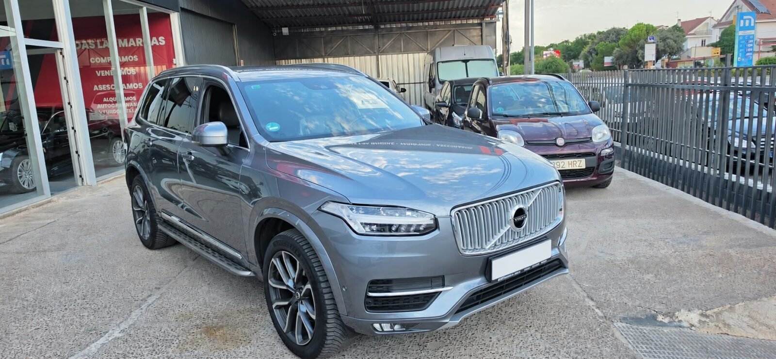 VOLVO XC90 2.0 D5
