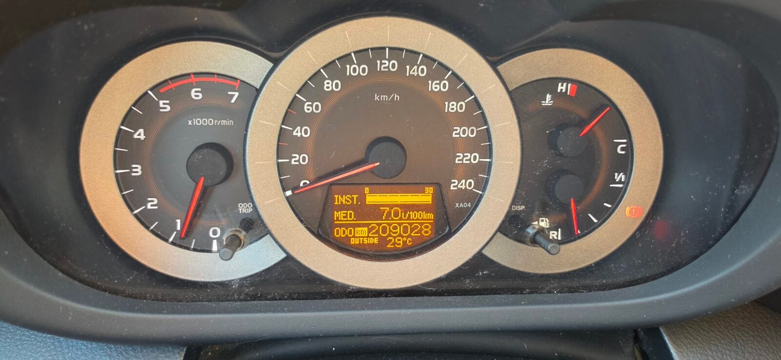 TOYOTA RAV4 2.2 D4D 