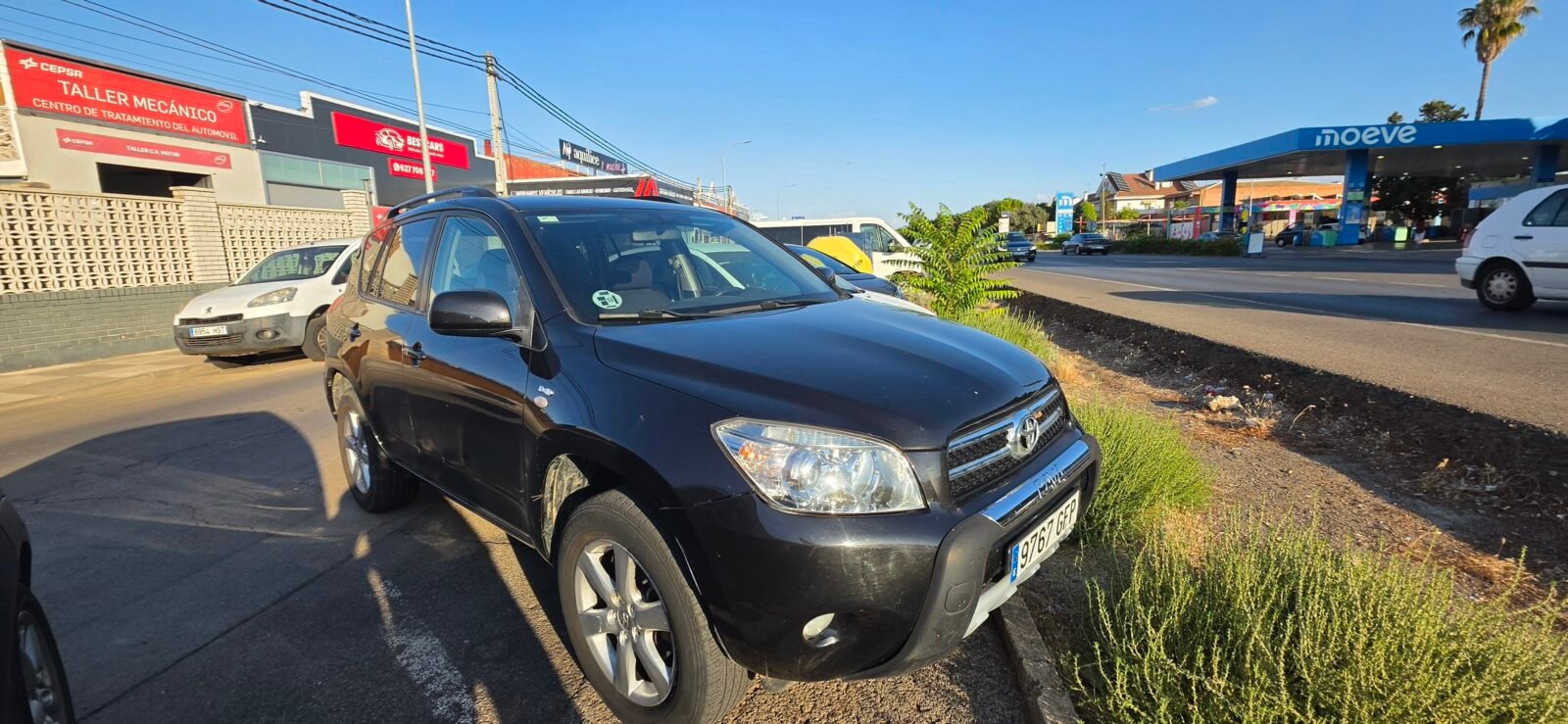 TOYOTA RAV4 2.2 D4D 