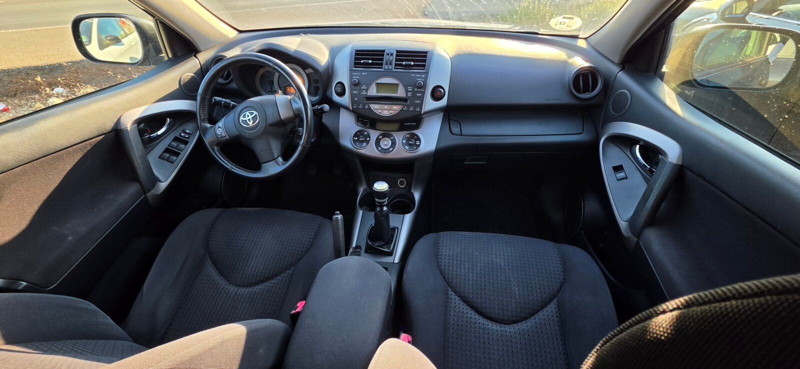 TOYOTA RAV4 2.2 D4D 