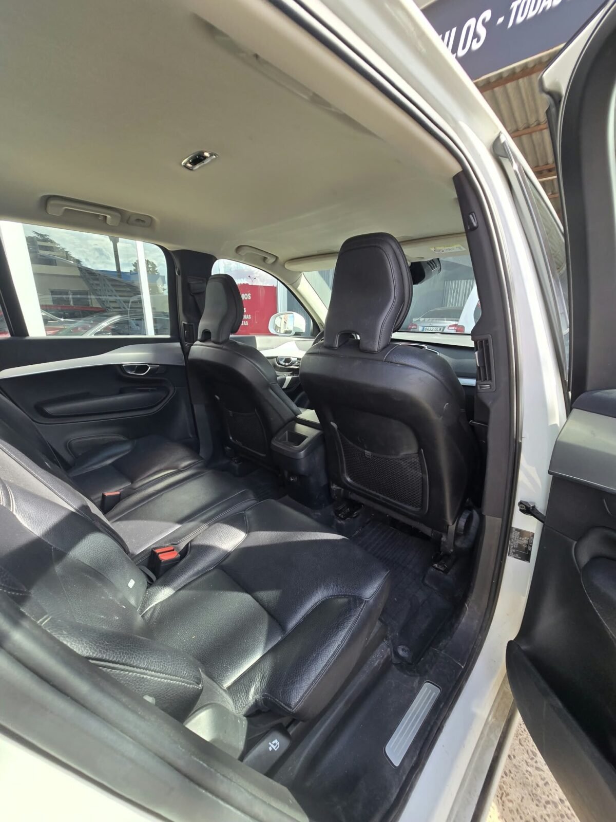 VOLVO XC90 2.0 D5